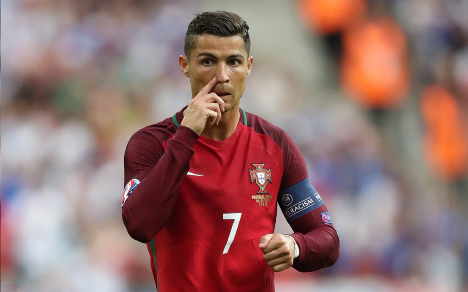 山地飞跃——高空绳索攀爬赛引人入胜，高空攀岩绳索上升工具用法